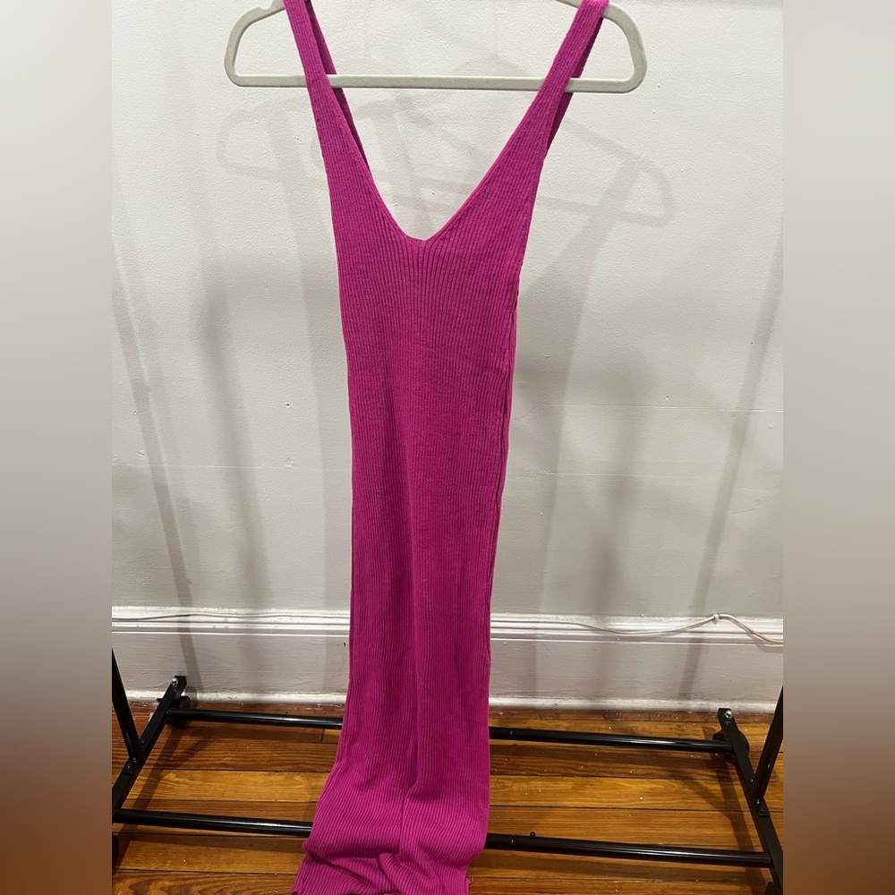 Pink ribbed maxi dress